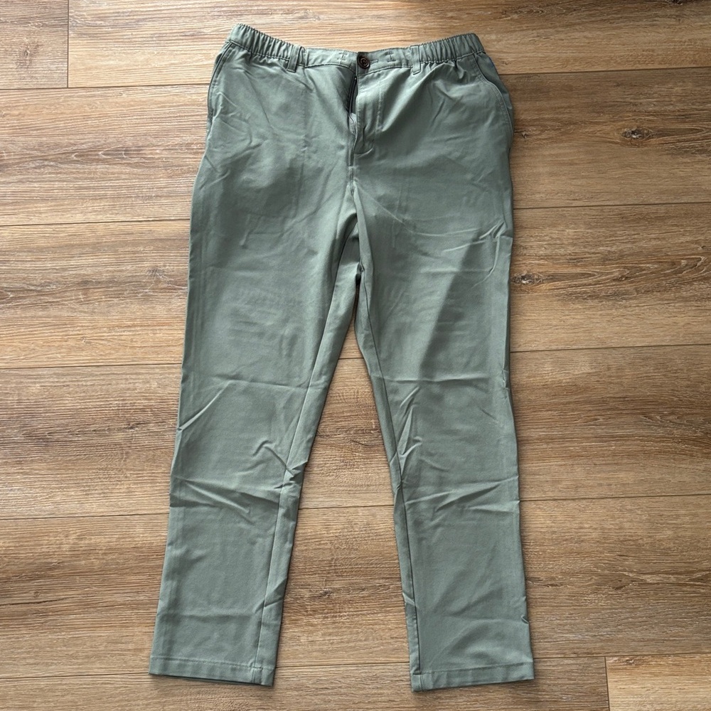 Chubbies Olive Green Chinos